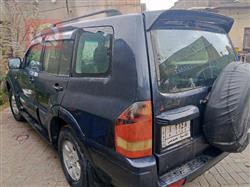 ميتسوبيشي باجيرو